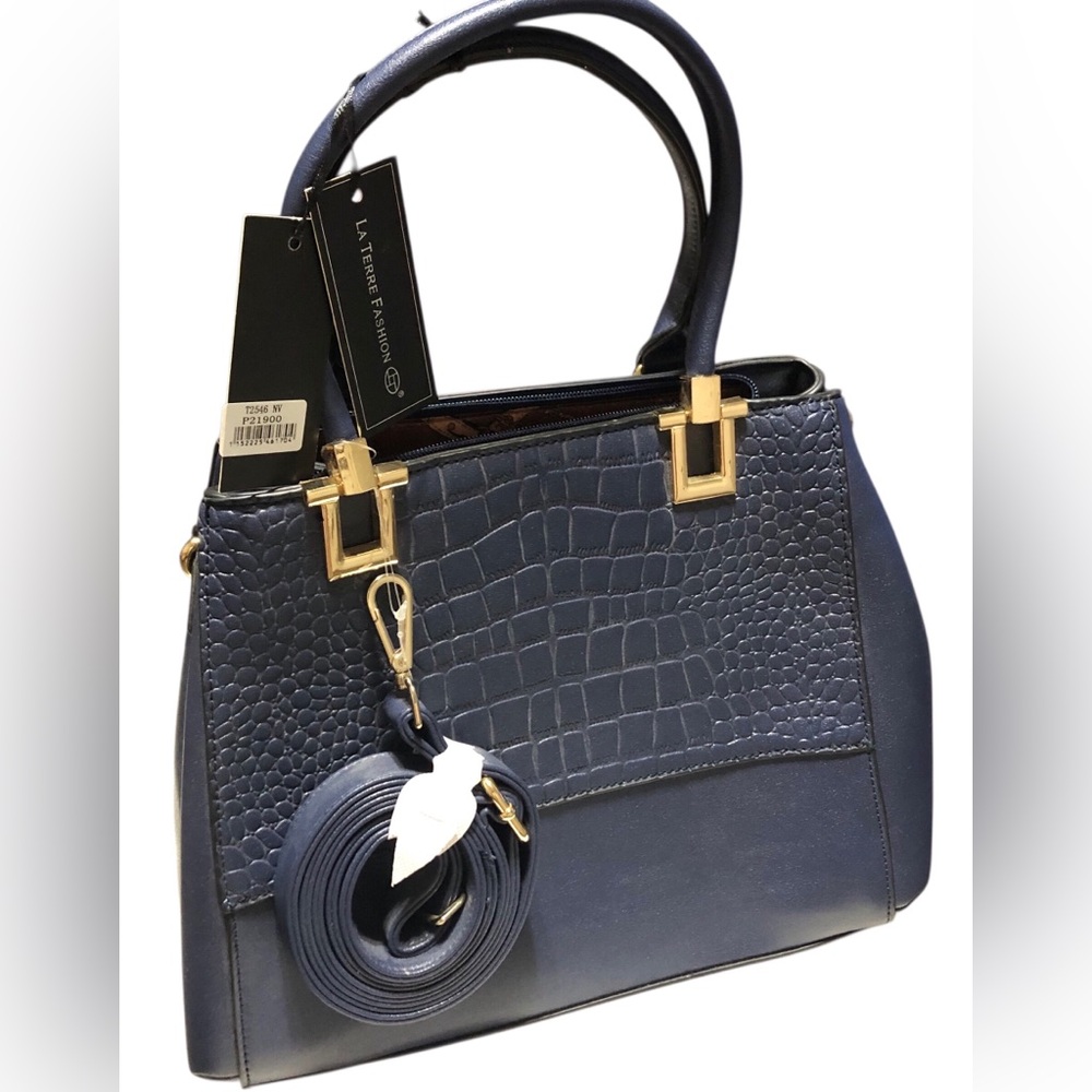 LA‎ TERRE FASHION N.W.T. RARE Croc-Accent Satchel Handbag.Navy Blue/Gold Leather